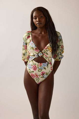 Mirabelle Ring Front 1p